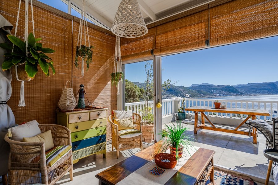 4 Bedroom Property for Sale in Simons Kloof Western Cape